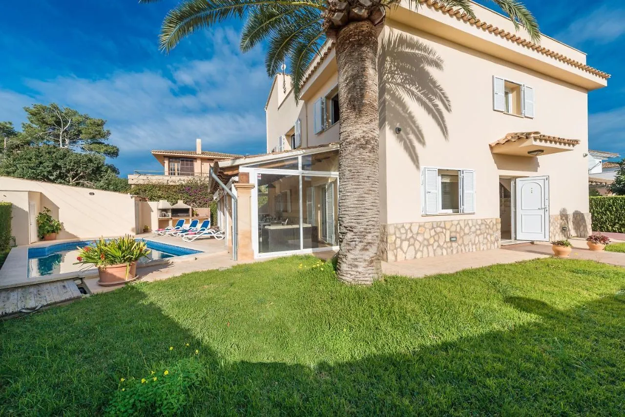Villa Manolo De L'Alzina 칼라 미요르